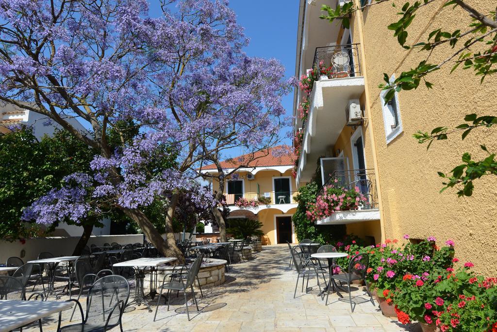 Marie Hotel Acharavi  Exterior foto
