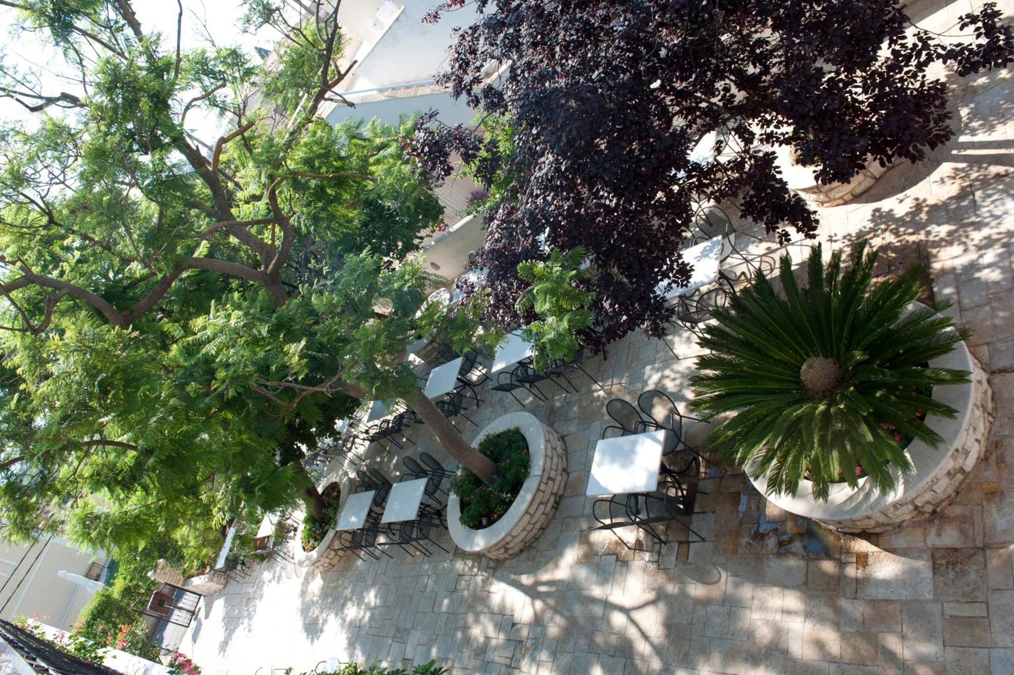 Marie Hotel Acharavi  Exterior foto