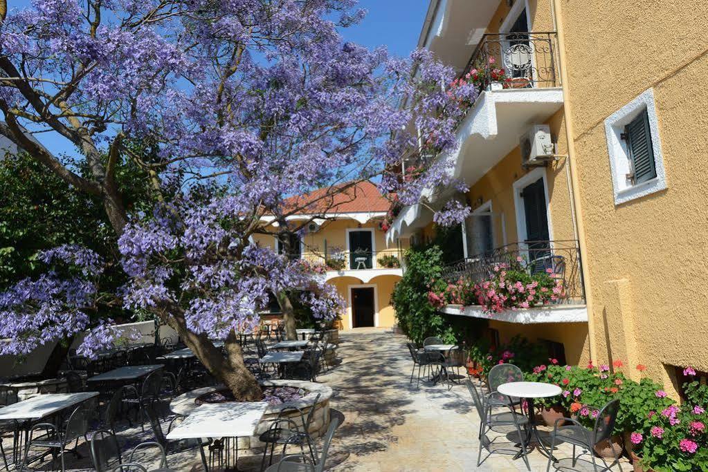 Marie Hotel Acharavi  Exterior foto